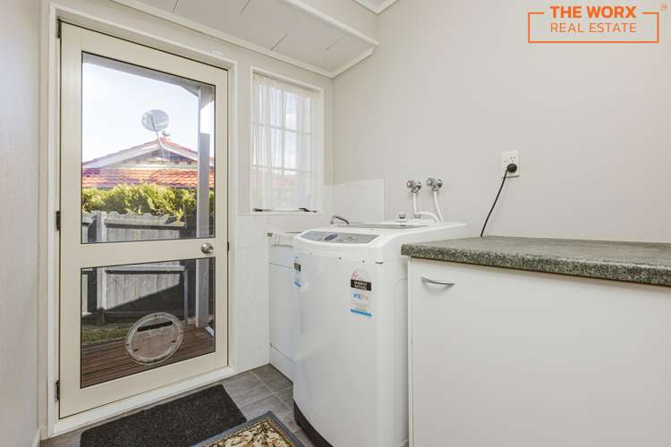 33 Ribbonwood Crescent Goodwood Heights_14