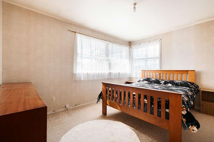 35 Bellevue Road Brookfield_11