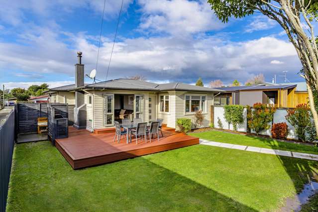 Special in Springlands, exceptional starter