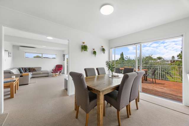 17 Davita Place Farm Cove_2