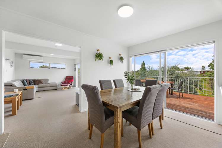 17 Davita Place Farm Cove_2