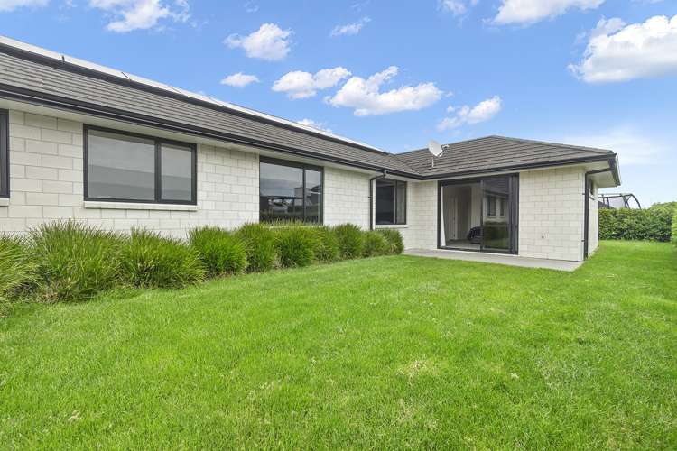 61 Baxter Michael Crescent Cambridge_24