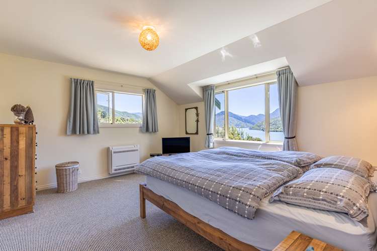 784 Queen Charlotte Drive Havelock_8