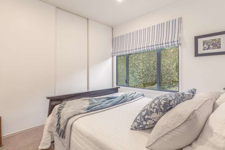 49 Head Street Sumner_16