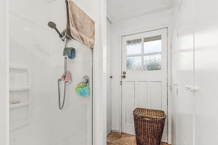 12 Hunia Street Marton_13