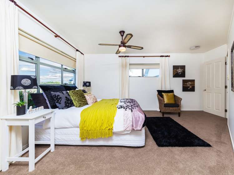 54d Delta Avenue New Lynn_21