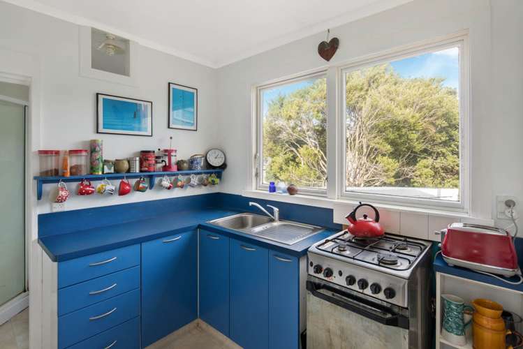 1 Chilka Street Berhampore_5