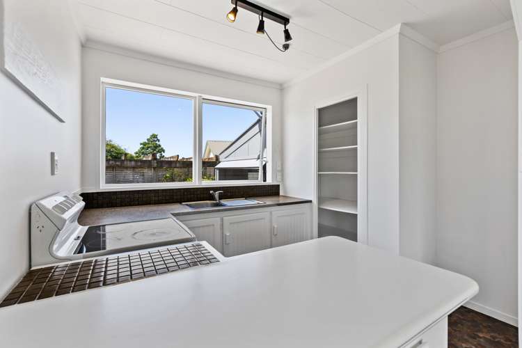 6 Pukekohatu Street Waitara_7