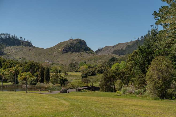 23 Sanctuary Cove Pauanui_10
