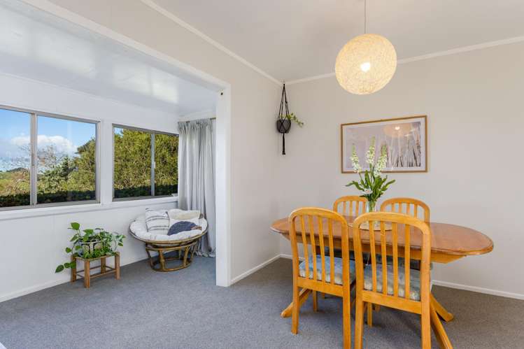 8 Clayden Road Warkworth_11