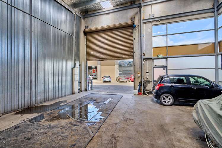 Unit 9, 50 Gracefield Road Gracefield_4