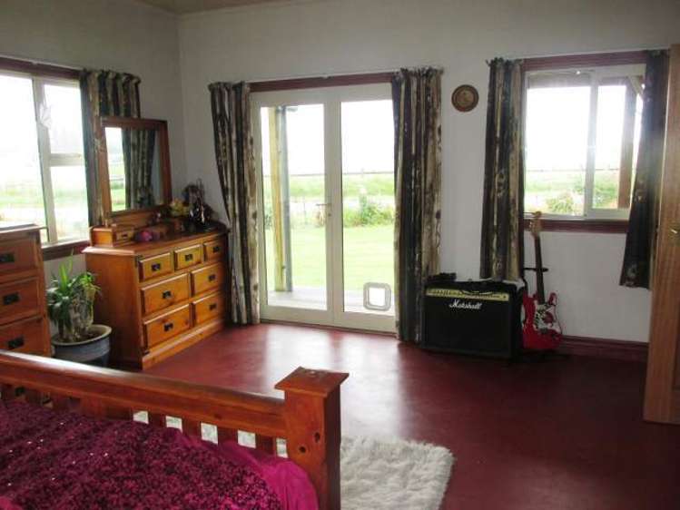 5 Racecourse Road Reefton_7