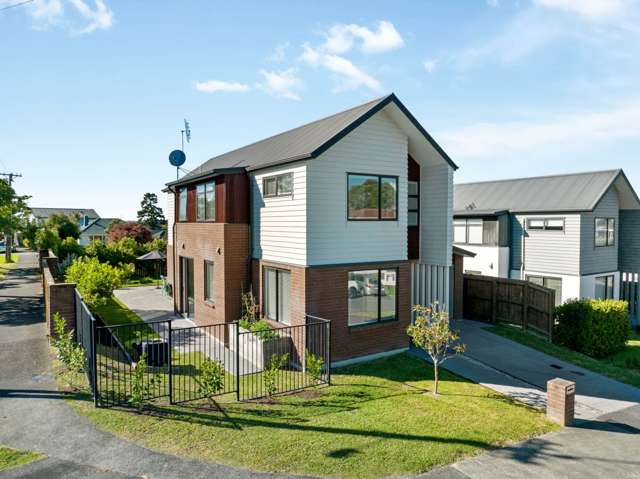 13 Castledine Crescent Glen Innes_1