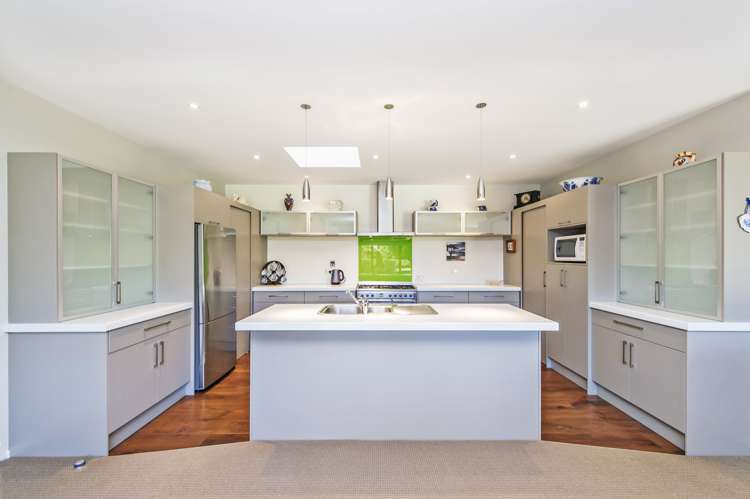 76 Stott Drive Darfield_4