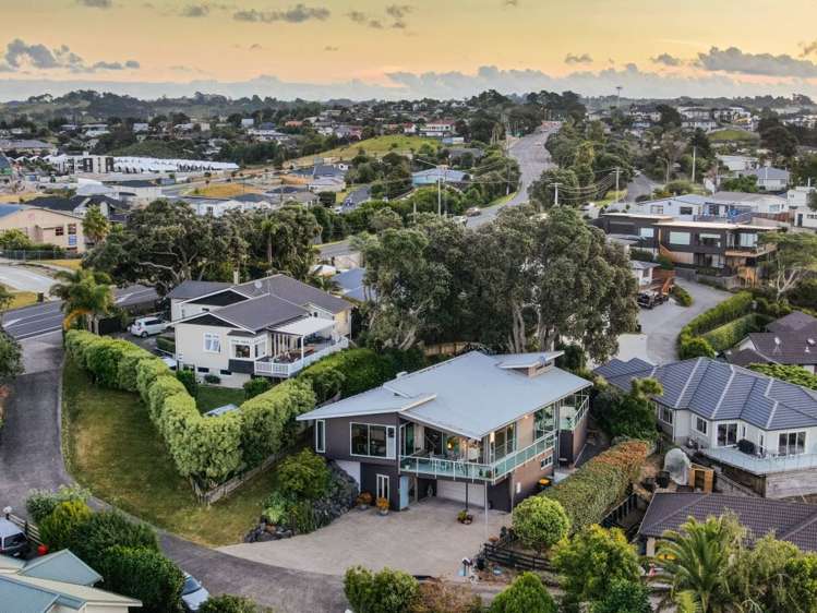 3 Veronica Close Red Beach_19