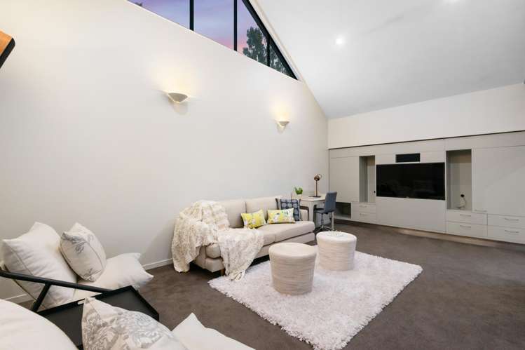105 Gladstone Road South East Taieri_18