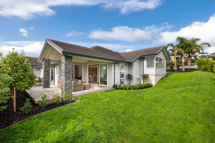 4 Colonial Drive_0
