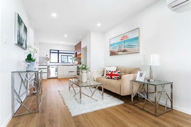 2/2 Hyde Street Manurewa East_1