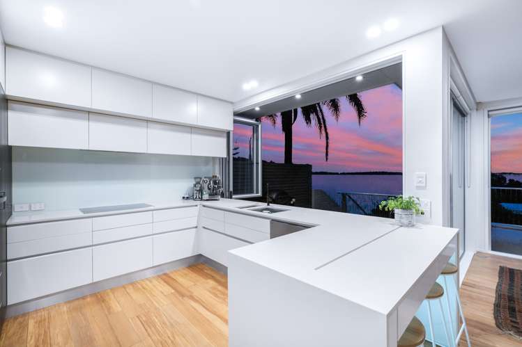 51 Saint Michaels Avenue Point Chevalier_6