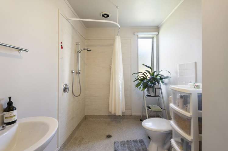 118 Green Road Awahuri_17