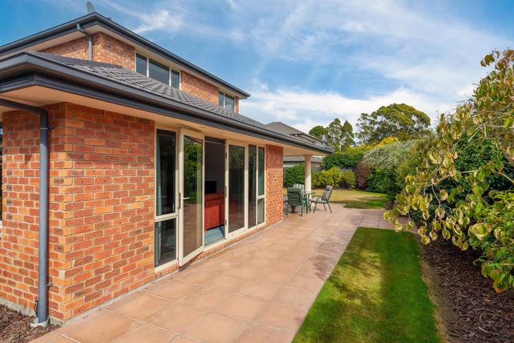 9 Saint Clair Close Harewood_20