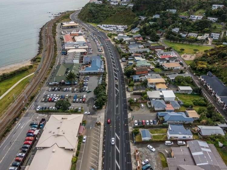 112 Mana Esplanade Paremata_14