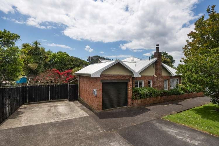 1B Maybeck Rd Mount Albert_25