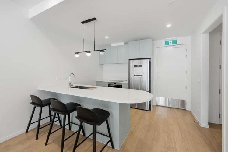 G03/1817A Great North Road Avondale_15