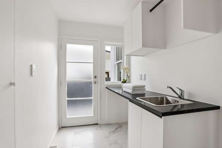 2 Holly Street Avondale_14