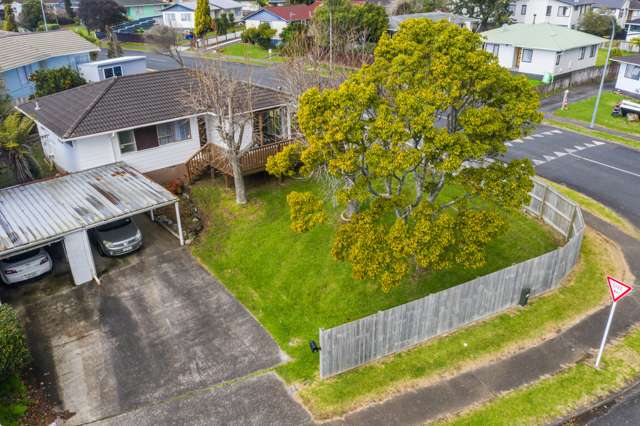 1/1 Carter Place Manurewa_2