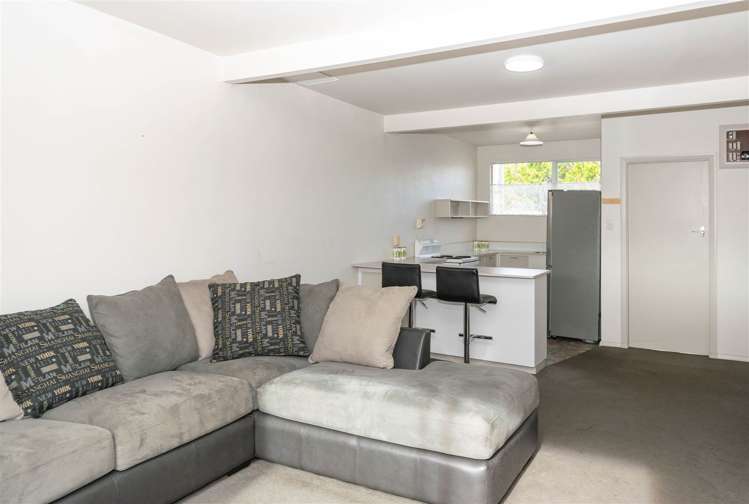 3/172 Scott Street Redwoodtown_5