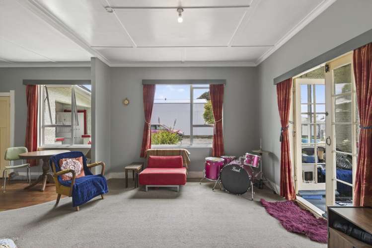 53 Titania Street Stratford_16