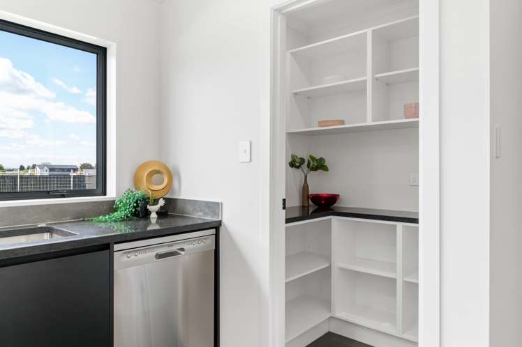 31 Earp Crescent Chartwell_6