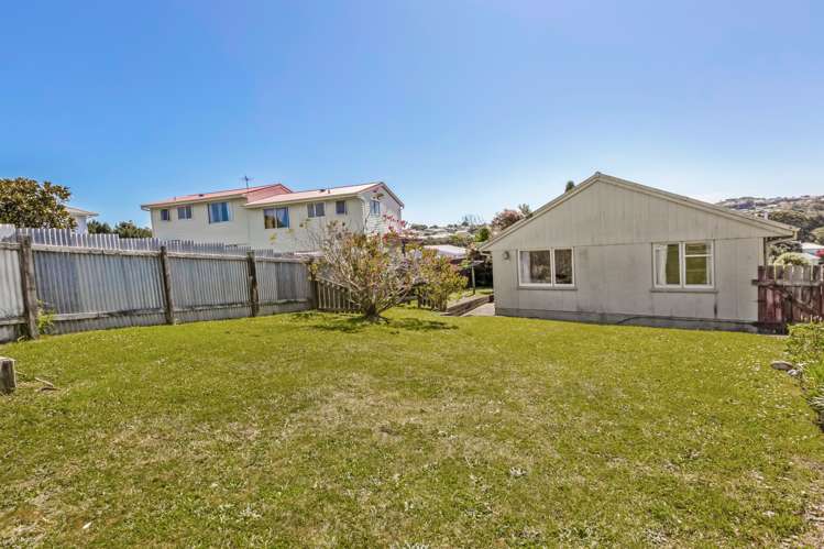 78 Waihemo Street Waitangirua_10