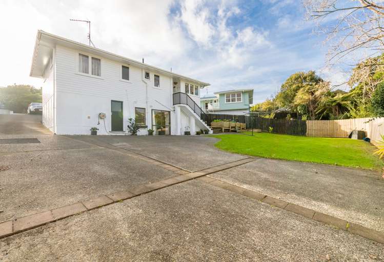 60 Rosamund Avenue New Windsor_16