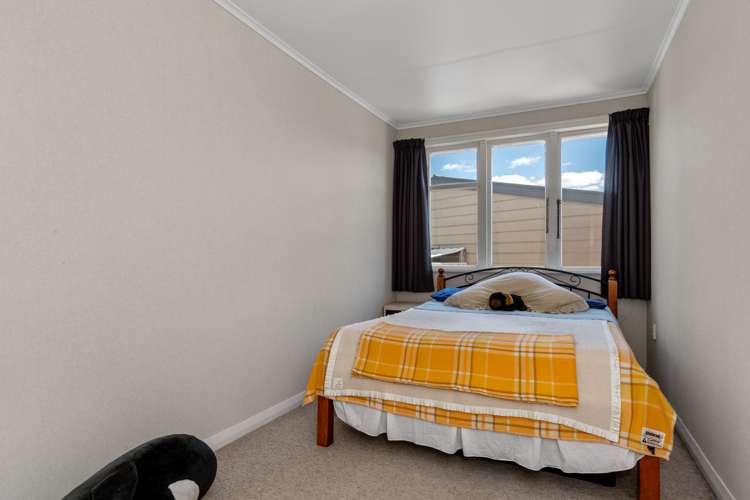 18 Surrey Grove Parkvale_4