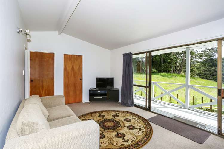 32 Cascade Road Bombay_22