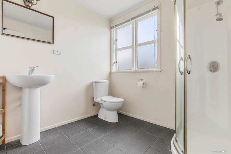 74 Victoria Street Pukekohe_9