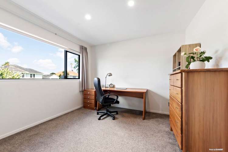 11 Te Hana Road Panmure_16