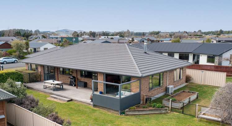 109 Govan Drive Te Anau_24