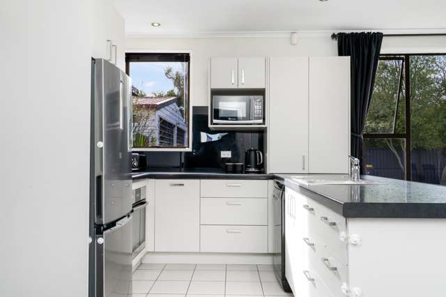 17 Goldsmith Place Waltham_1