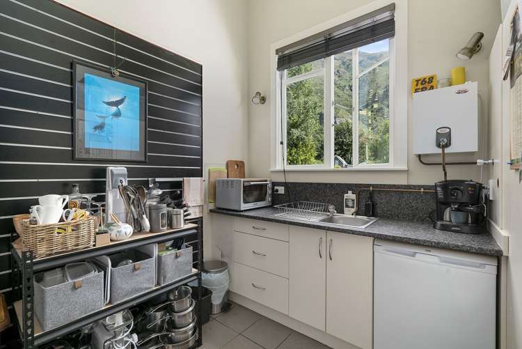 64 Hampshire Street Kingston_20