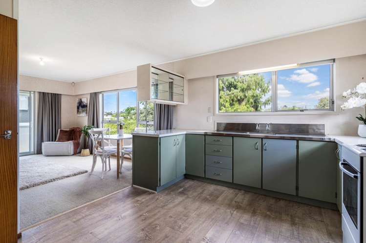 15a Albatross Road Red Beach_7