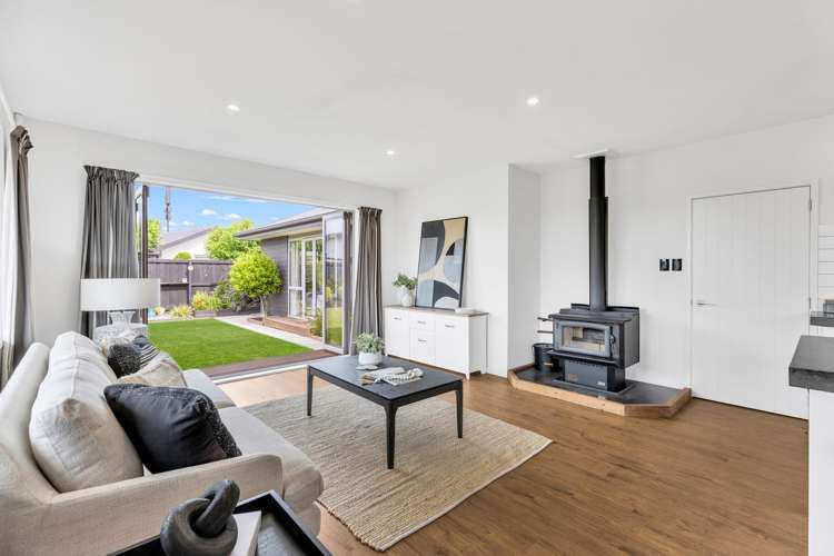 43 Sunline Avenue Lincoln_8