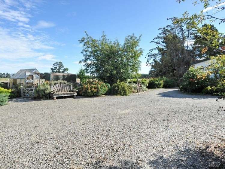 517 Medbury Road Hawarden_19