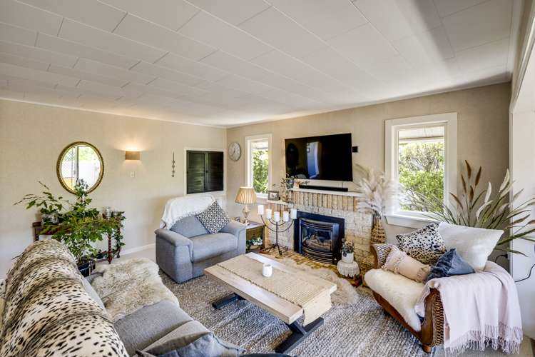 4 Birdwood Street Taradale_6