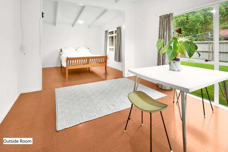 83 East Street Enderley_16