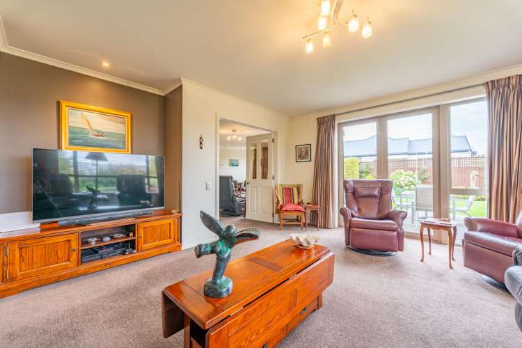 23 Chateau Close Gleniti_5