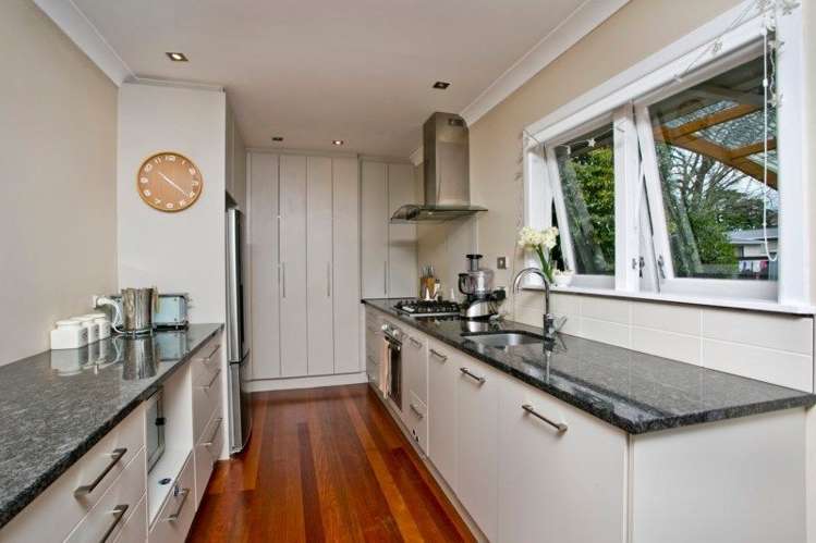 10 Paragon Avenue Beach Haven_5