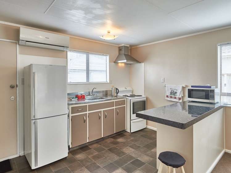 197a College Street West End_5